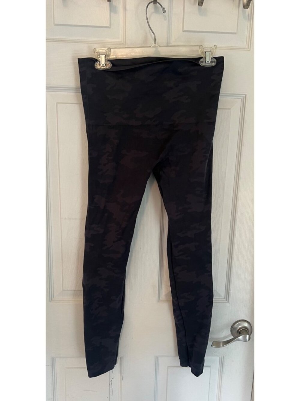 Spanx High Waist Military Camo Leggings XL Compression Active Athletic - Picture 4 of 5
